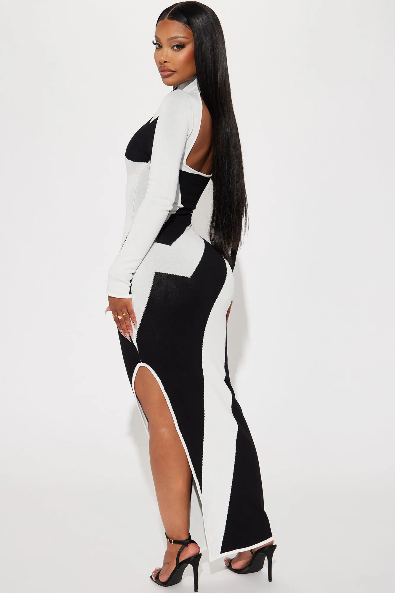 Abstract Long Sleeve Maxi Dress - Black/White