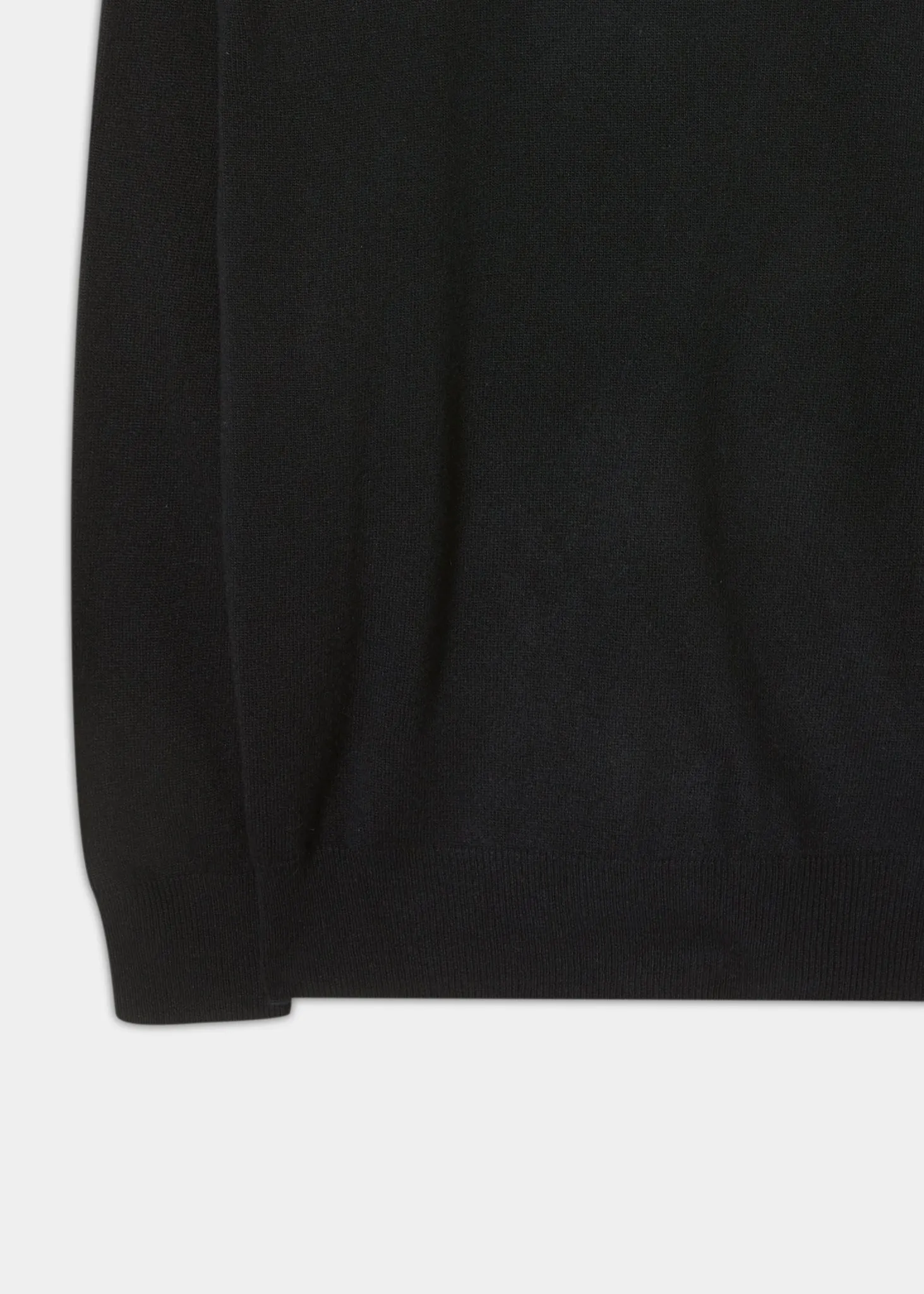 Brisbane Geelong Wool Jumper in Black - Regular Fit