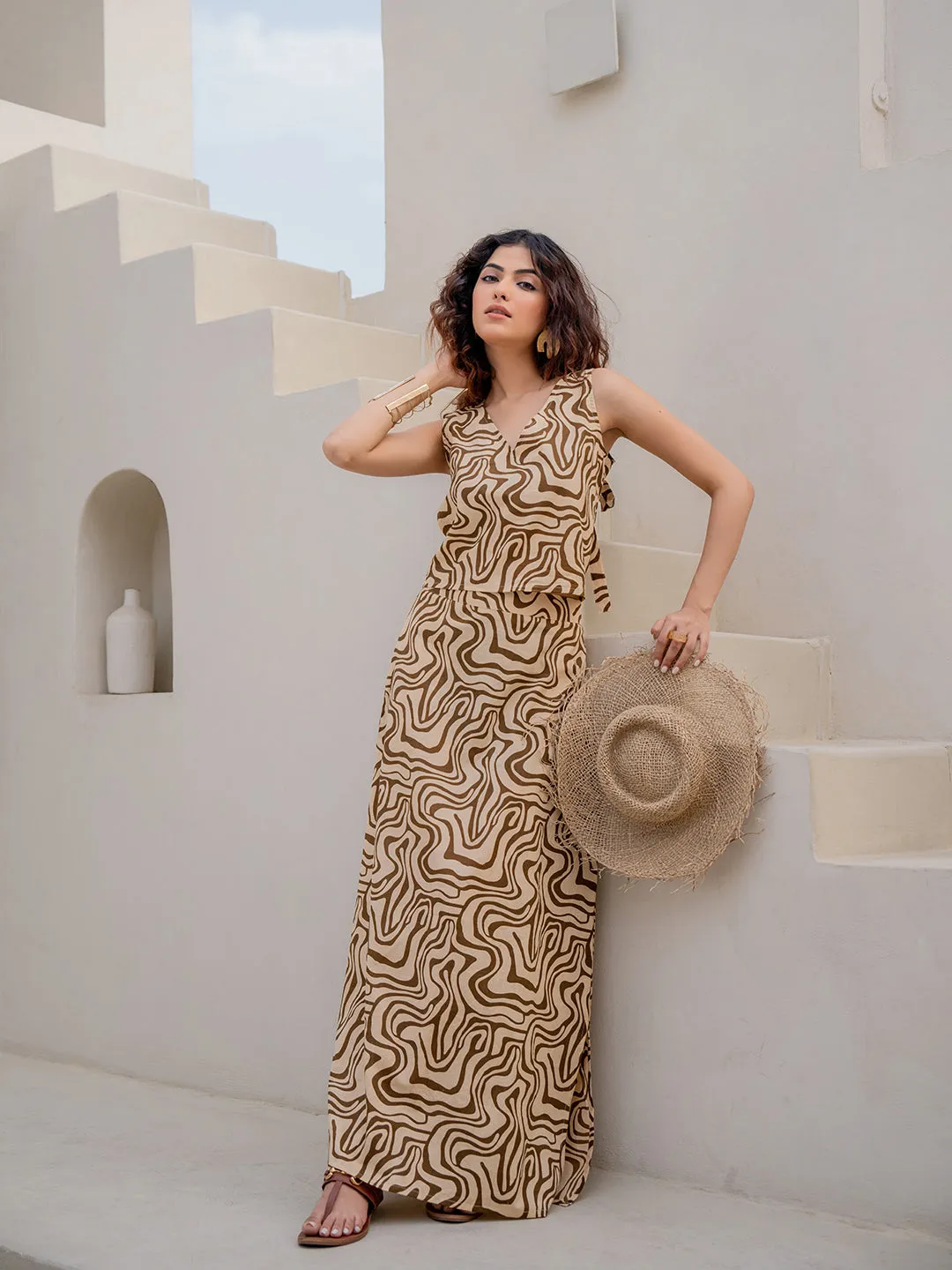 Fluid Wave Caramel Cream Long Skirt Set