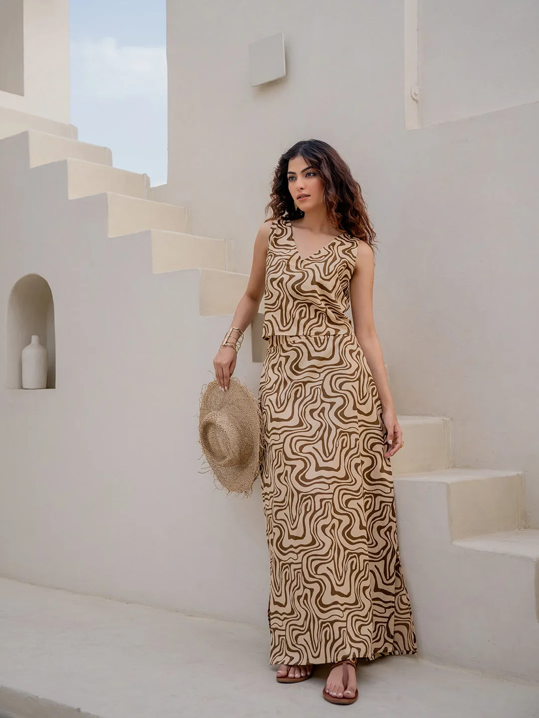 Fluid Wave Caramel Cream Long Skirt Set
