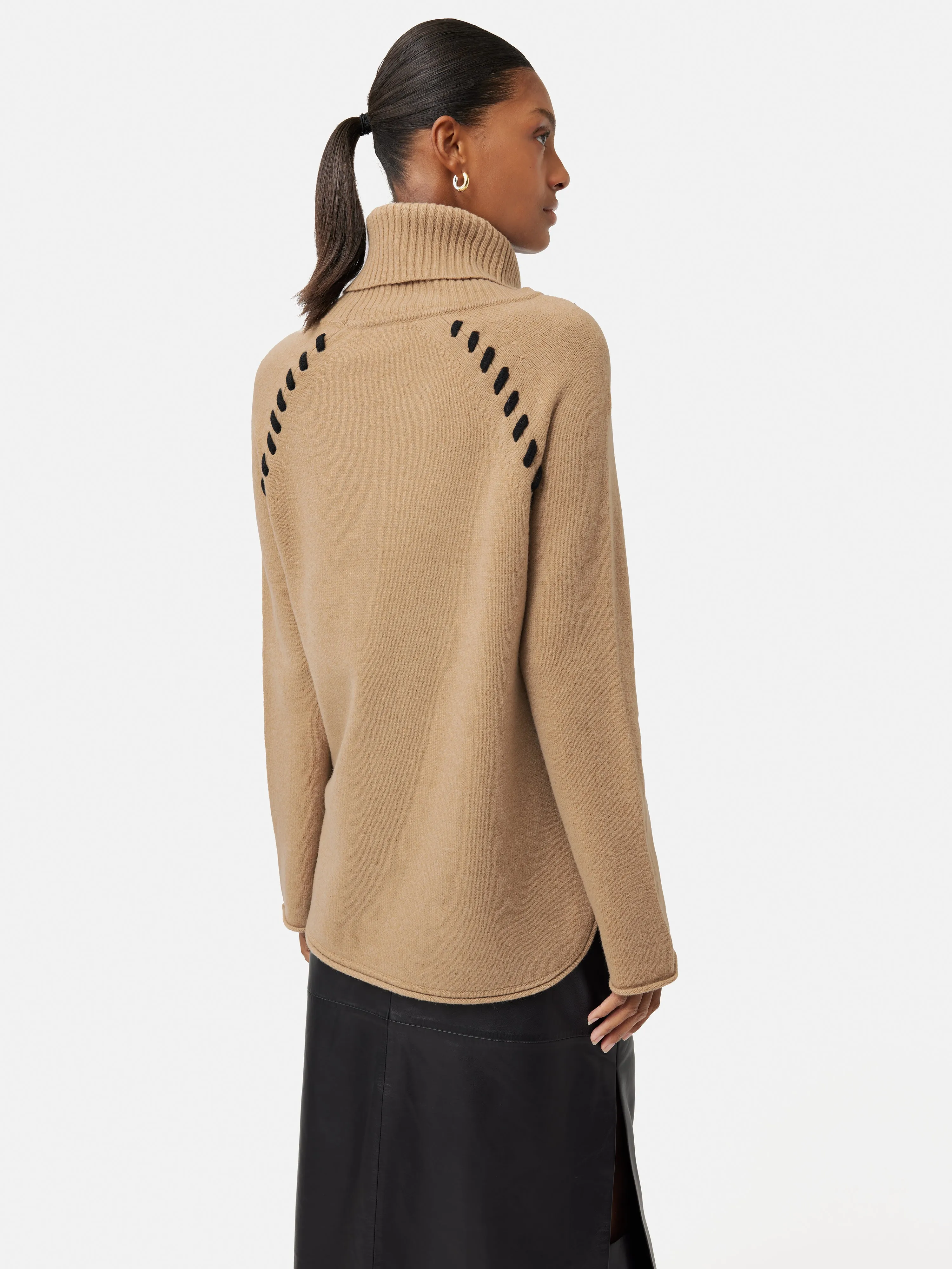Merino Scoop Hem Jumper | Camel