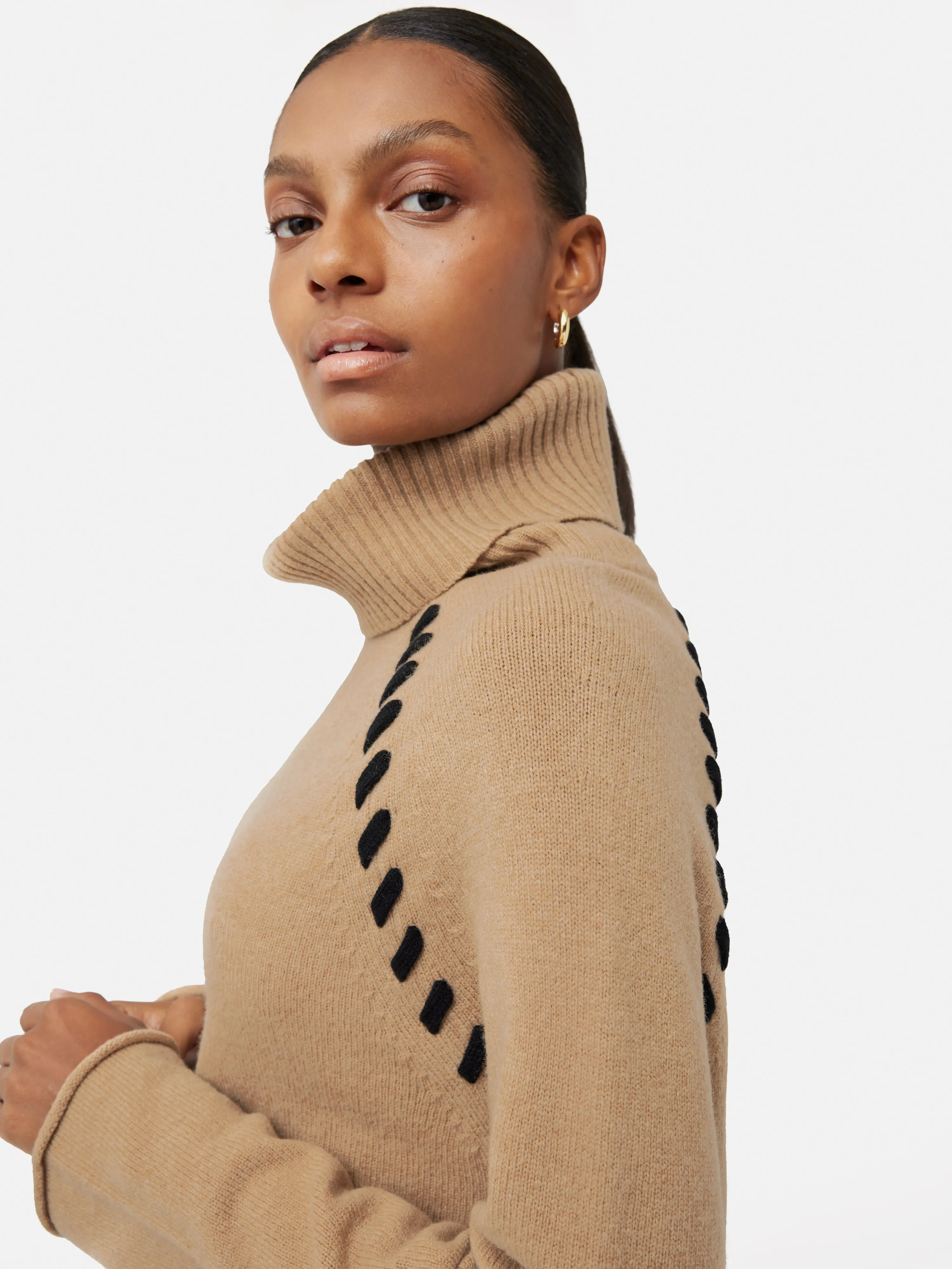 Merino Scoop Hem Jumper | Camel