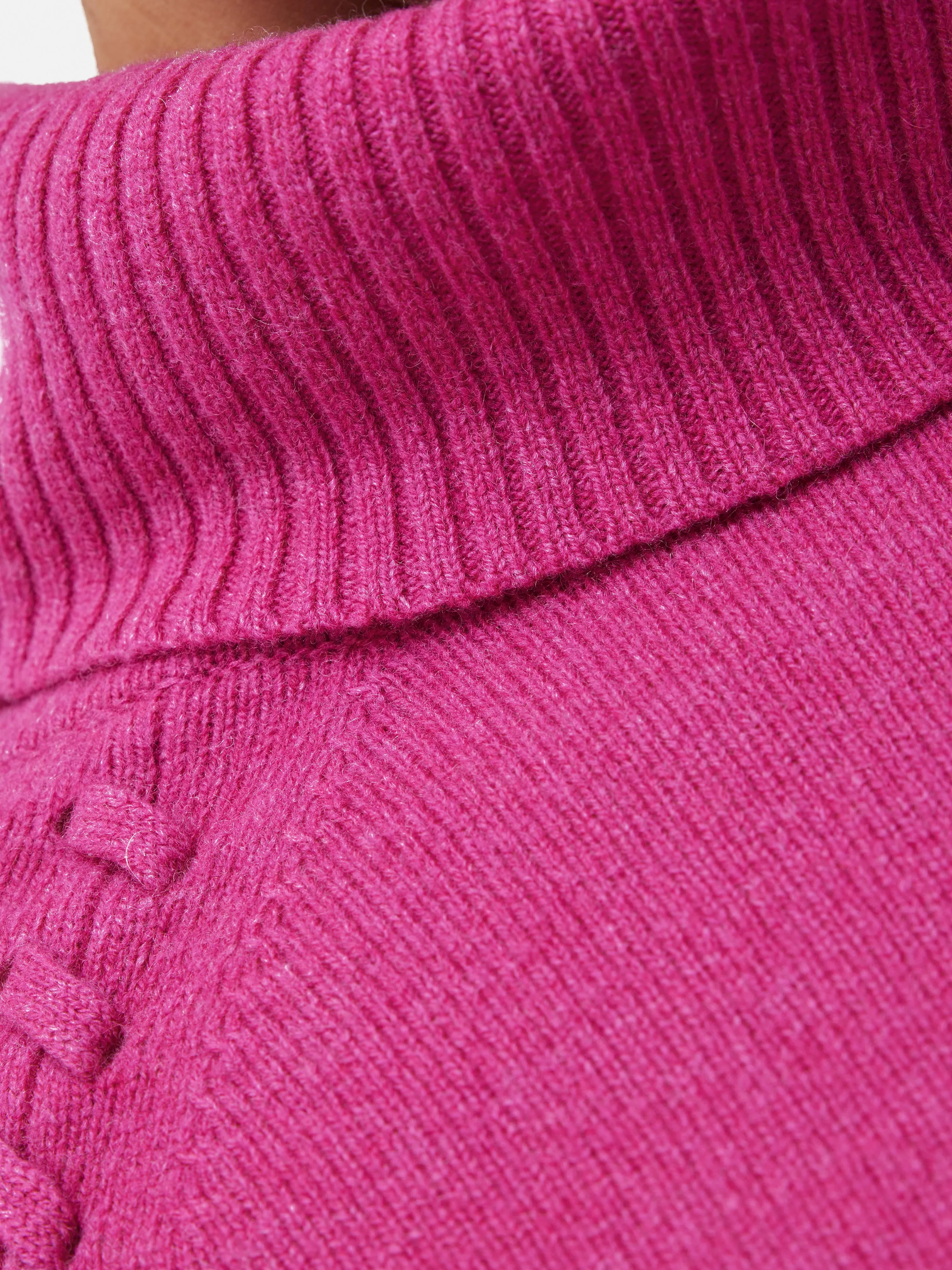 Merino Scoop Hem Jumper | Pink